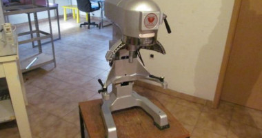FOOD MIXER BEEKETAL