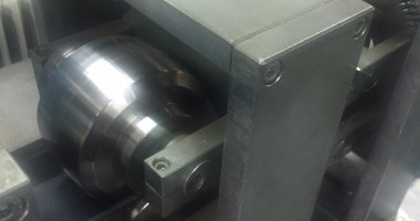 MACHINE FOR WINDOW BLINDS