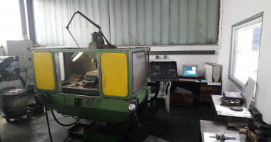 DECKEL NC