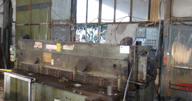 METAL SHEARS